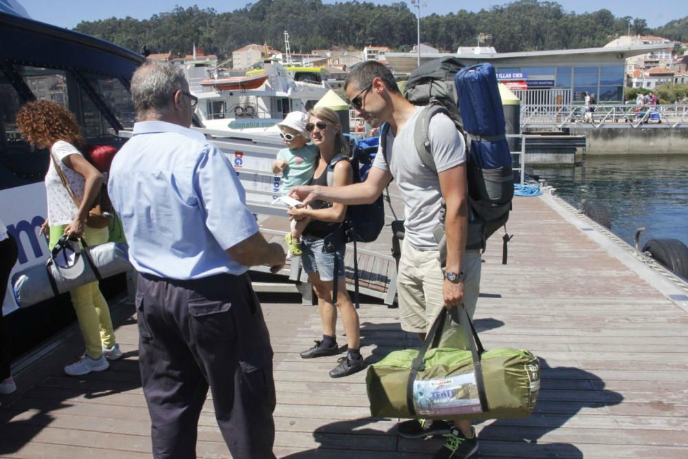 Prohiben el desembarco de turistas en Cíes