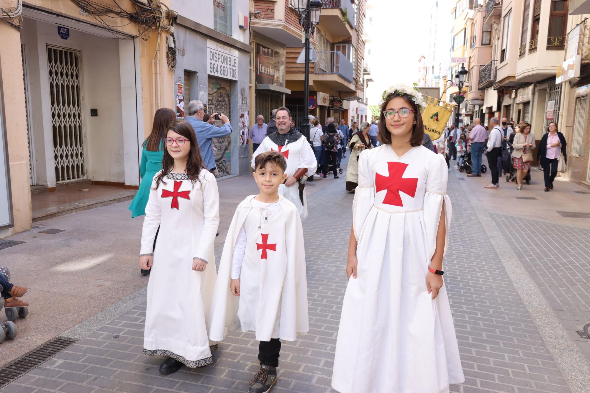 Así ha sido el esperado Pregonet que ha inundado de color las calles de Castellón