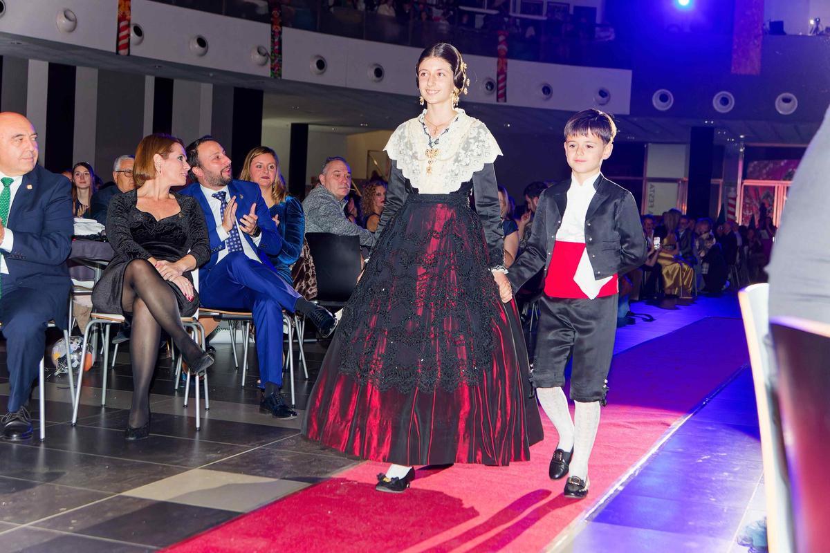 Las mejores fotos de la presentación de la gaiata 7 Cor de la Ciutat en Castelló Las mejores fotos de la presentación de la gaiata 7 Cor de la Ciutat en Castelló