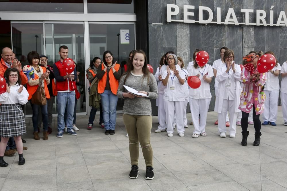 Celebración del día del niño hospitalizado en el HUCA