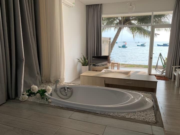 Vistas al mar desde esta villa en Vietnam