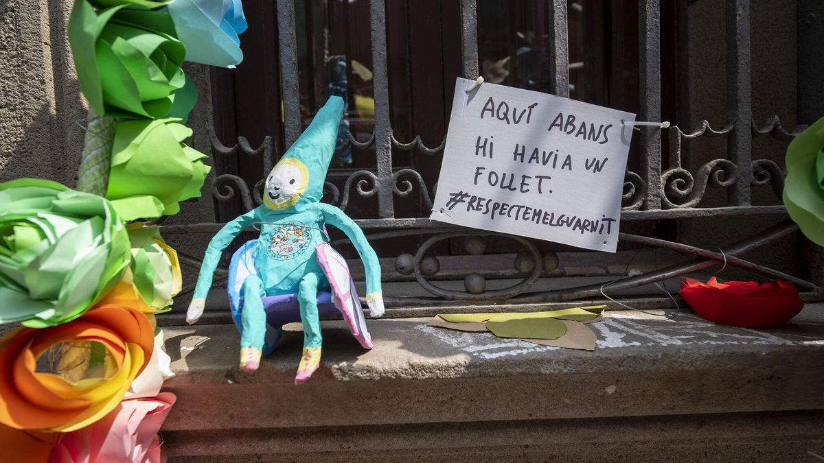 Hadas desaparecidas, fuentes con palomitas, y figuras escondidas: robos y destrozos de más decorados de las fiestas de Gràcia 2025