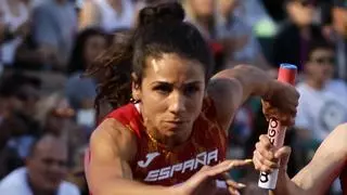 Una "destruida" Maribel Pérez se complica mucho los Juegos y el 4x100 'tiembla'