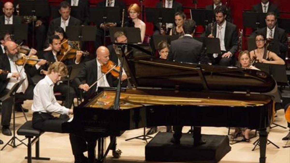 El pianista canadiense de origen polaco Jan Lisiecki, durante el concierto del martes en el festival de Torroella.