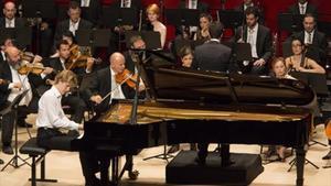 El pianista canadiense de origen polaco Jan Lisiecki, durante el concierto del martes en el festival de Torroella.