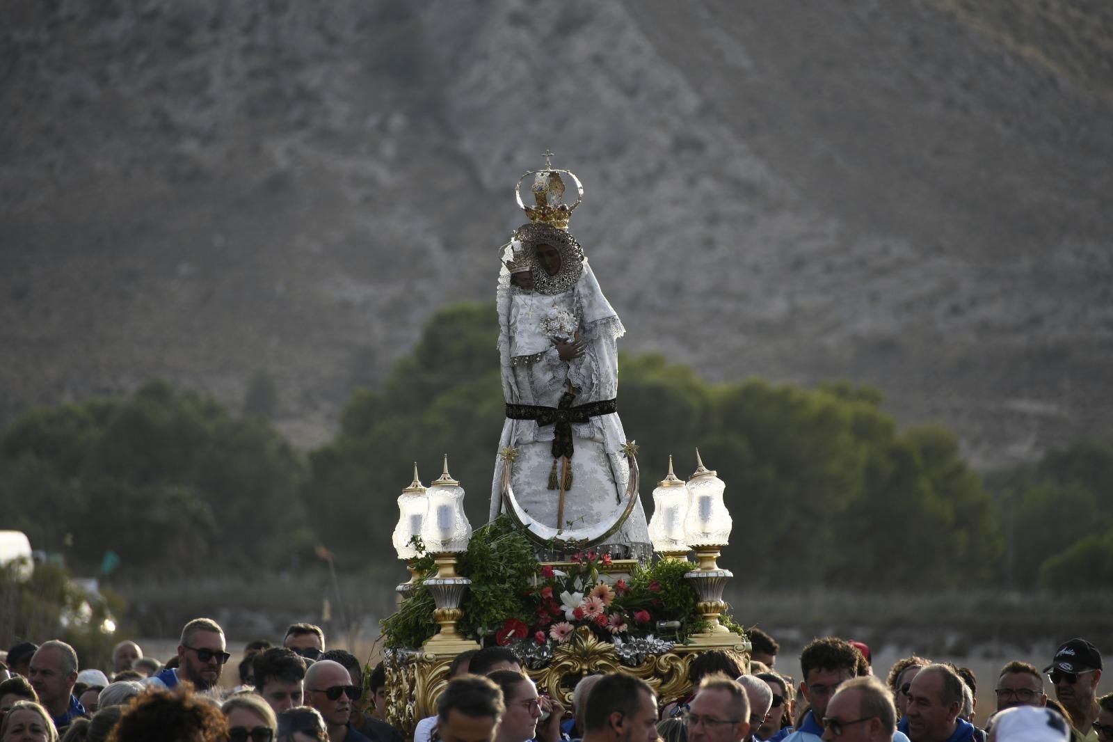 La Morenica toca el cielo de Villena