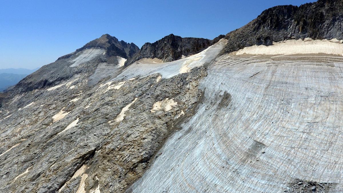 La glacera de l'Aneto a vista de dron
