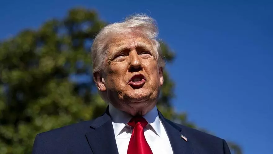 Trump anuncia que extiende el alto el fuego hasta que finalicen las negociaciones con Irán