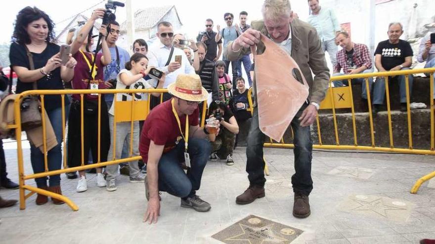 El momento en que Enrique San Francisco descubre su estrella en el torreiro. // Adrián Irago