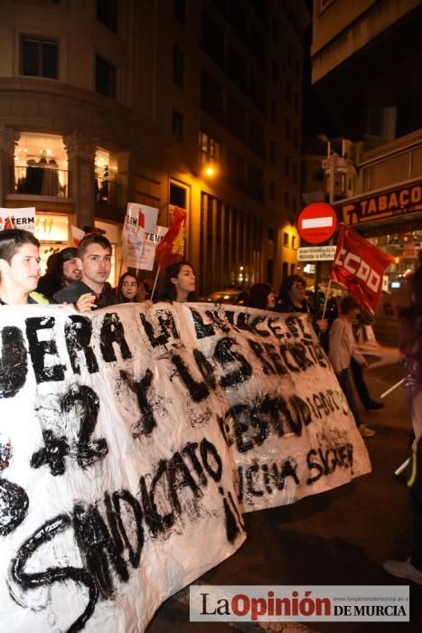Manifestación contra la LOMCE y los recortes en la Educación en Murcia
