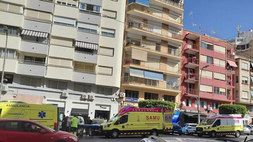Un obrero de 55 años cae desde cinco metros de altura en una obra de La Vila Joiosa