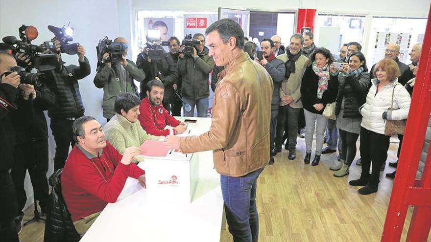 Espaldarazo de las bases del PSOE al pacto con Podemos