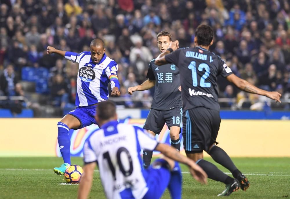 El Deportivo firma una gran victoria en Riazor y sale de puestos de descenso.