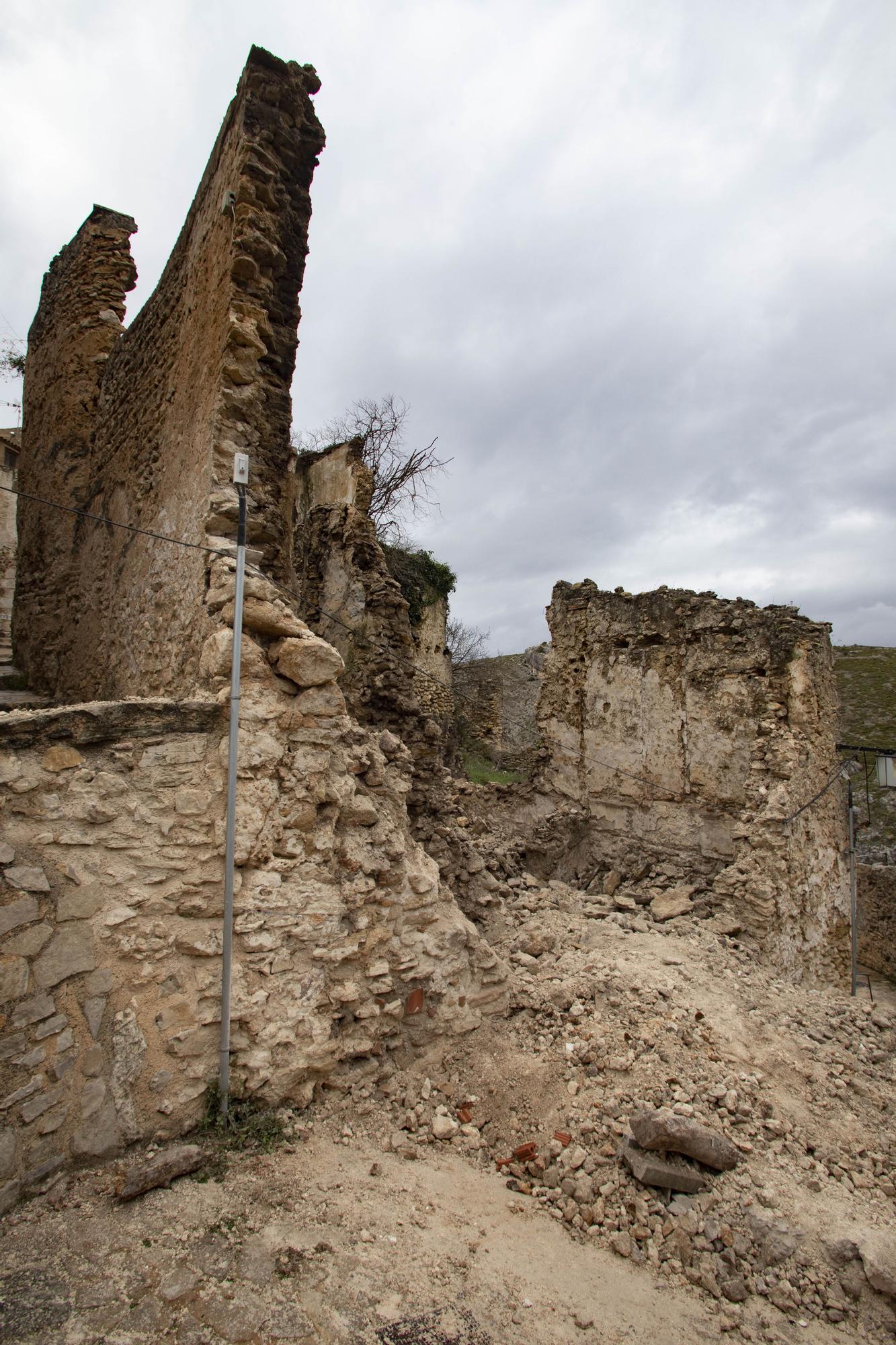 Se derrumba una casa del Barri Medieval de Bocairent