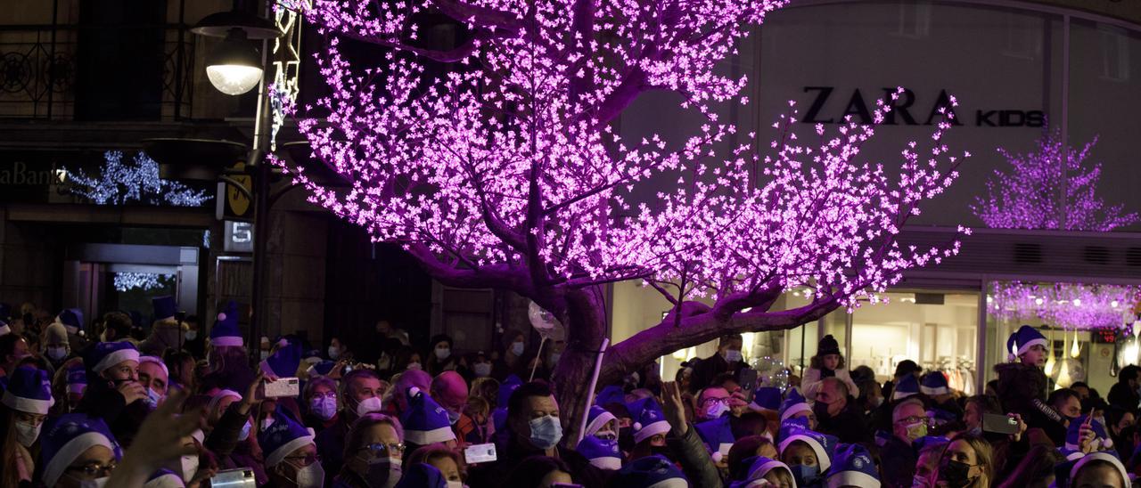 Así ha sido el encendido de luces de Navidad de Oviedo