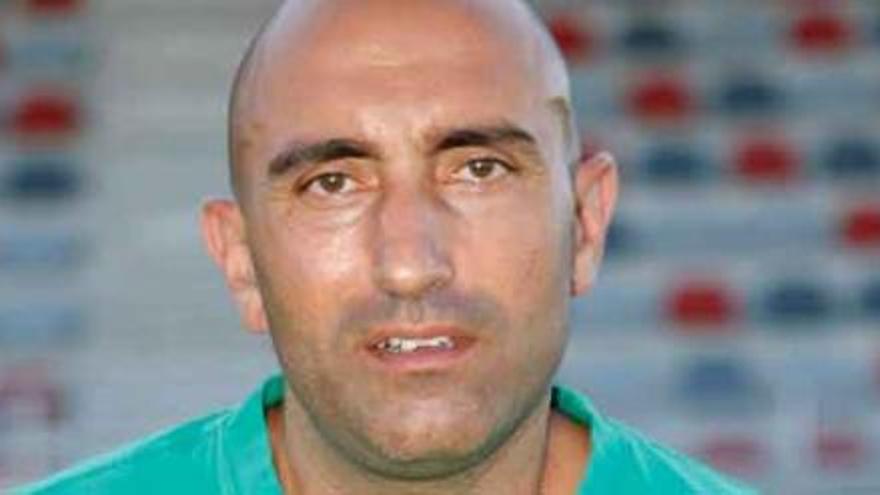 Abelardo ya es entrenador del Tuilla