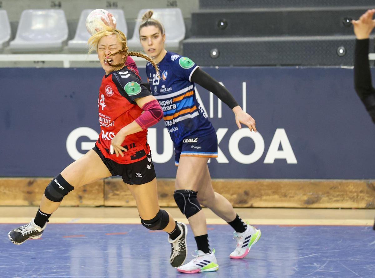 Mizuki Hosoe en una acción del partido de San Sebastián.