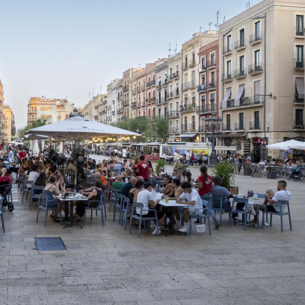 Tarragona se suma a  les cròniques locals d’EL PERIÓDICO