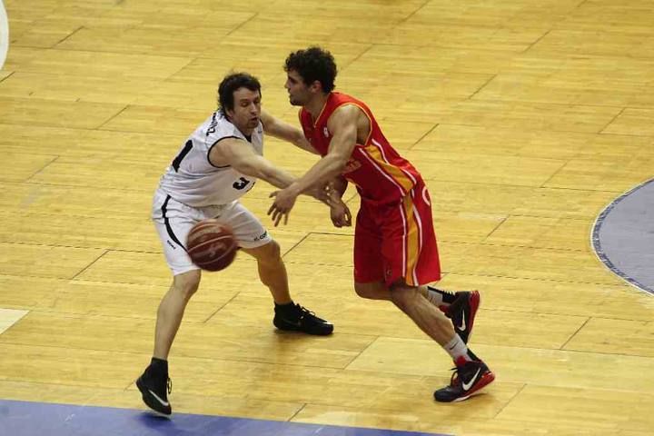 Partido de baloncesto UCAM-Bilbao