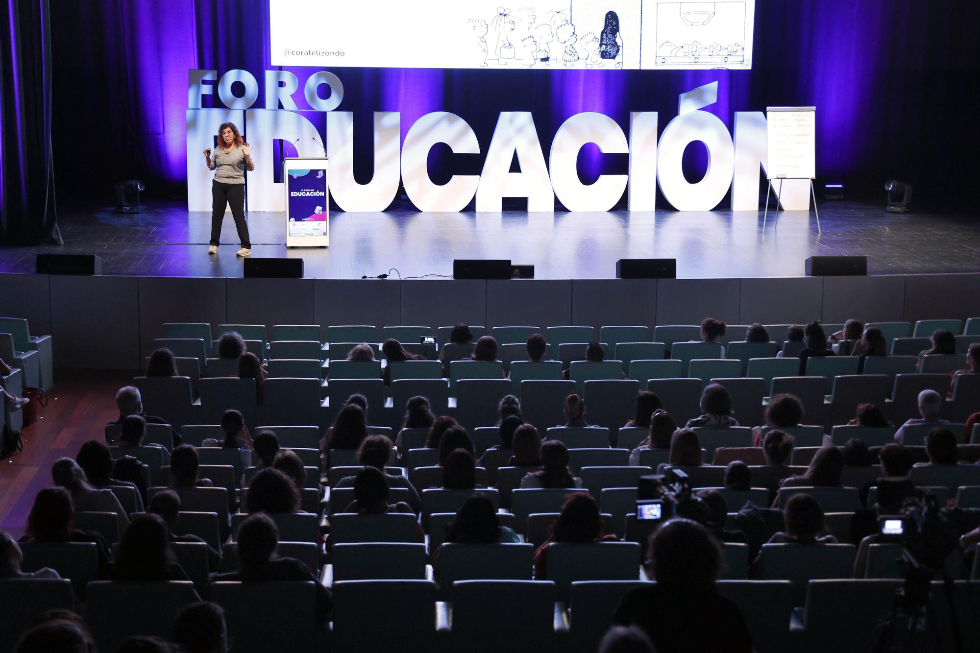 Éxito de participación en el Foro de Educación de FARO: búscate entre los asistentes