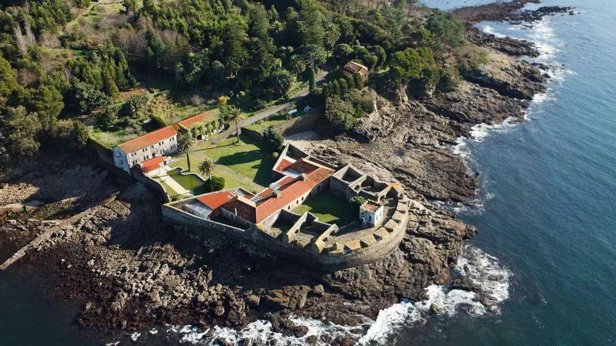 El Castillo del Príncipe, en el concello coruñés de Cee, en venta por 4,7 millones de euros.