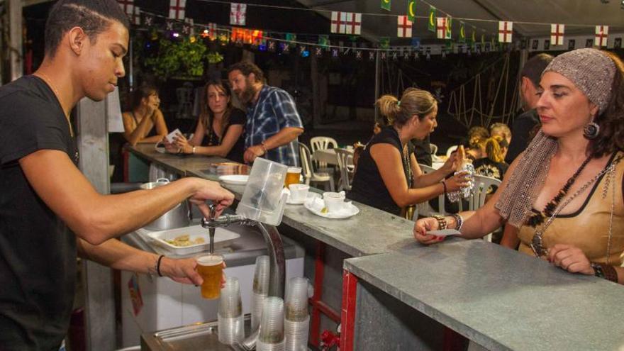 Las fiestas de agosto tendrán tres días de barras en la calle