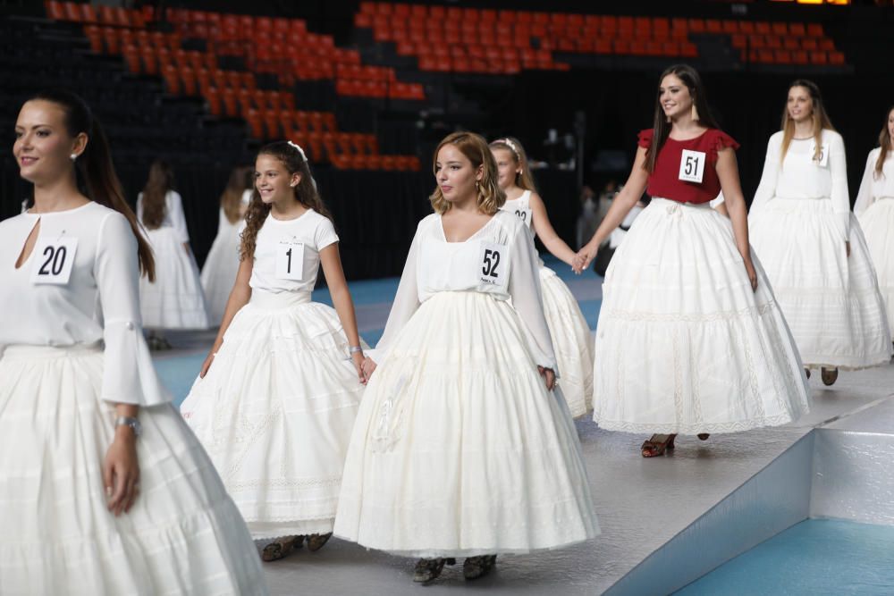 Ensayo de las candidatas a fallera mayor 2019 en la Fonteta