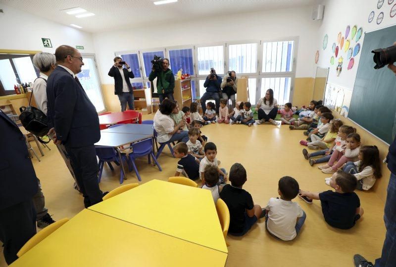 Primer día de clase en el nuevo colegio Parque Venecia