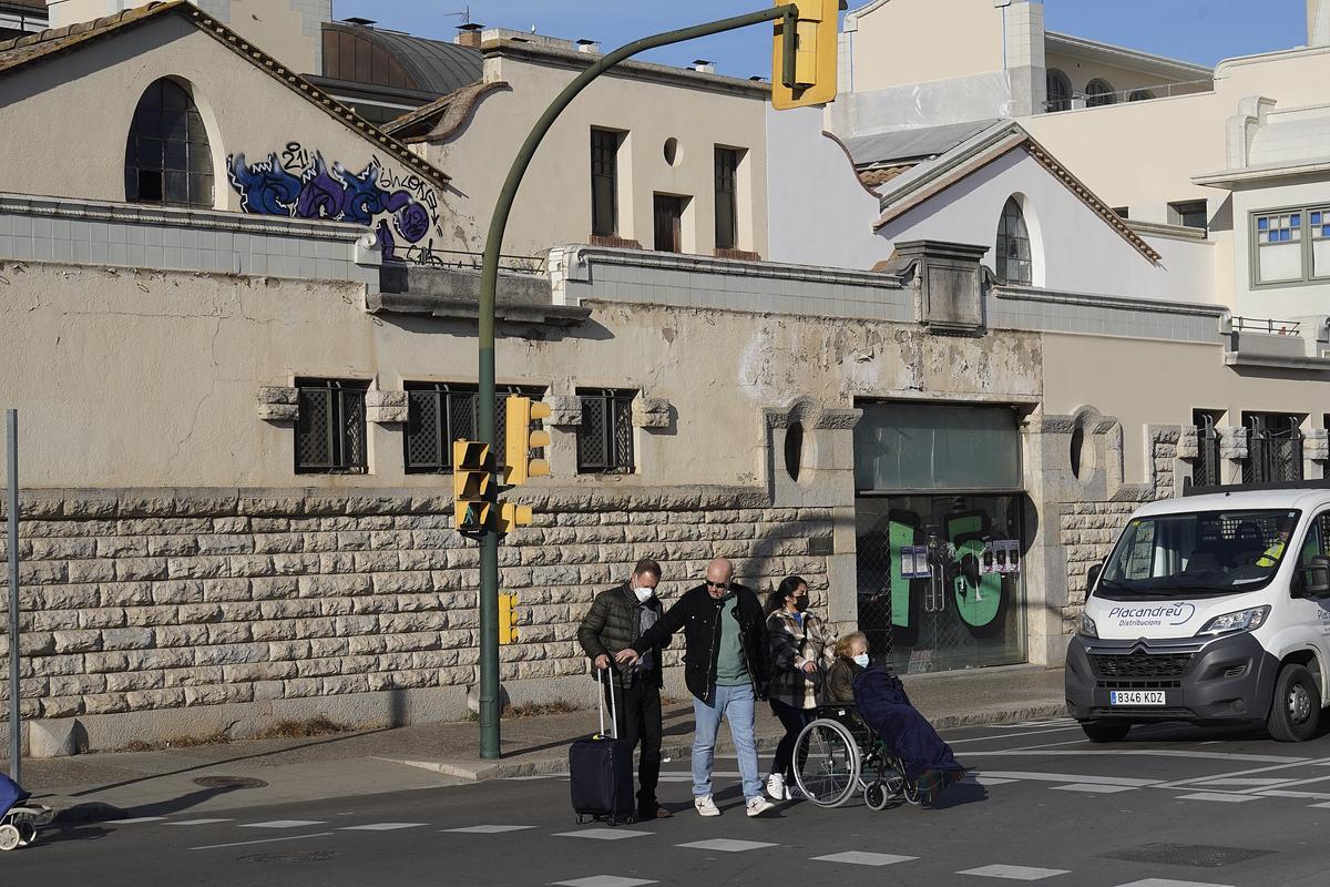 Volen construir un hotel a l’antic magatzem de la Farinera Teixidor