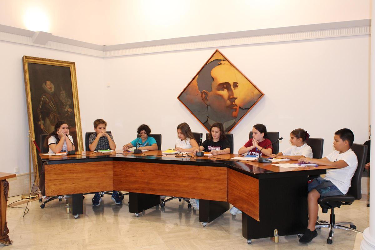 Algunos de los niños integrantes del Consejo