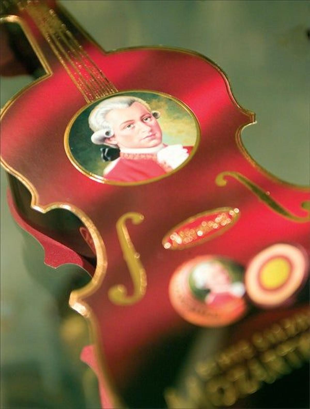 Caja de bombones conmemorativa del Año Mozart.