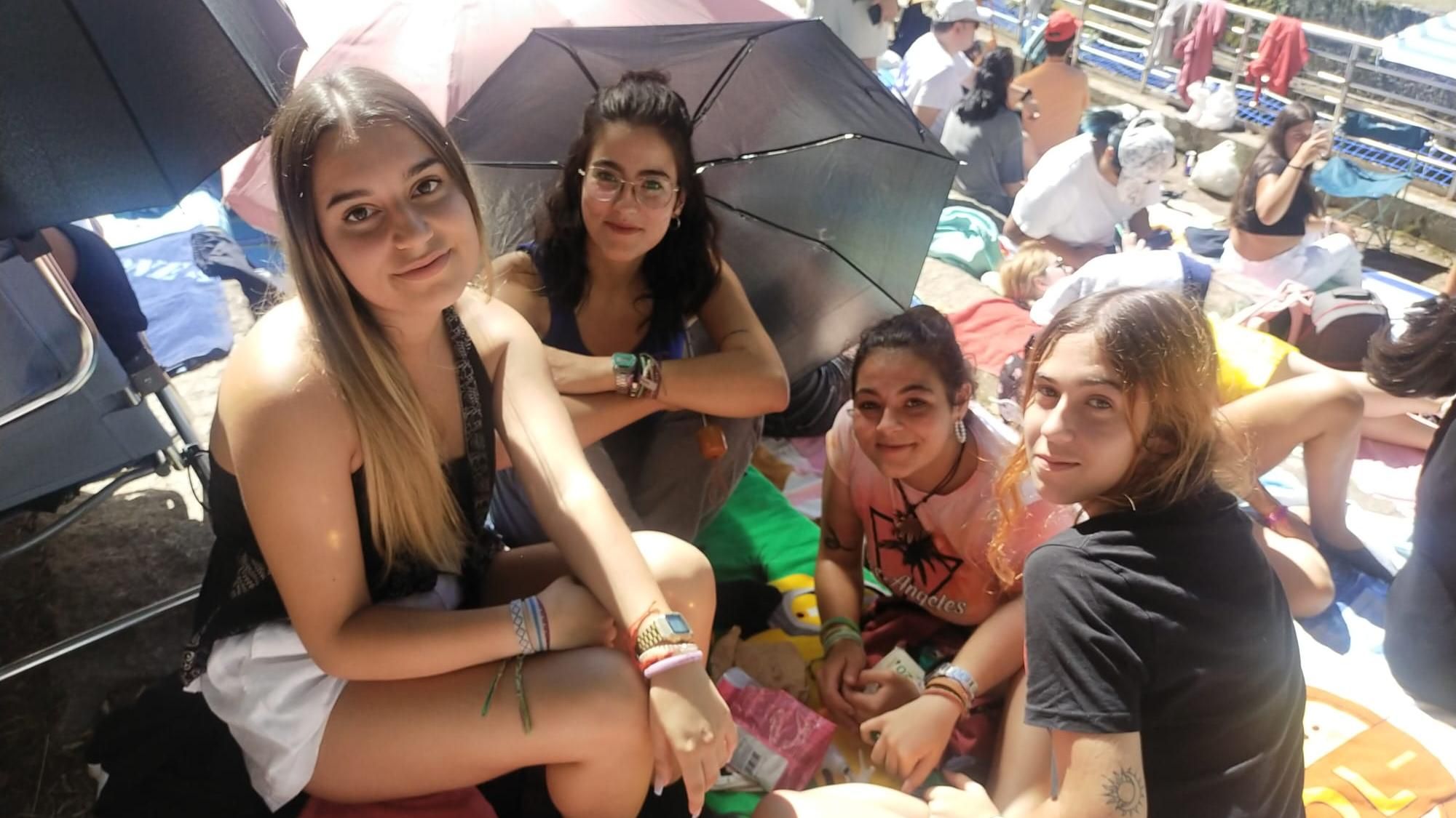 Aylén, Inés, Águeda y Nayra: "Queda mucho para el concierto pero sabíamos que o llegábamos bien temprano o sería imposible"