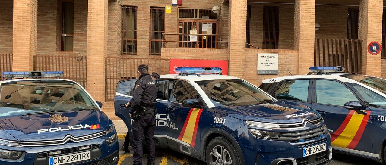 Agentes de la Policía Nacional de Elda-Petrer.