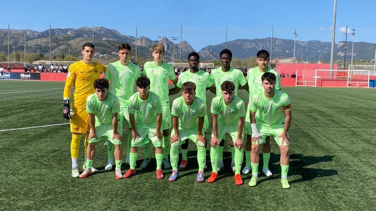 El 11 del Juvenil A en el campo del San Francisco
