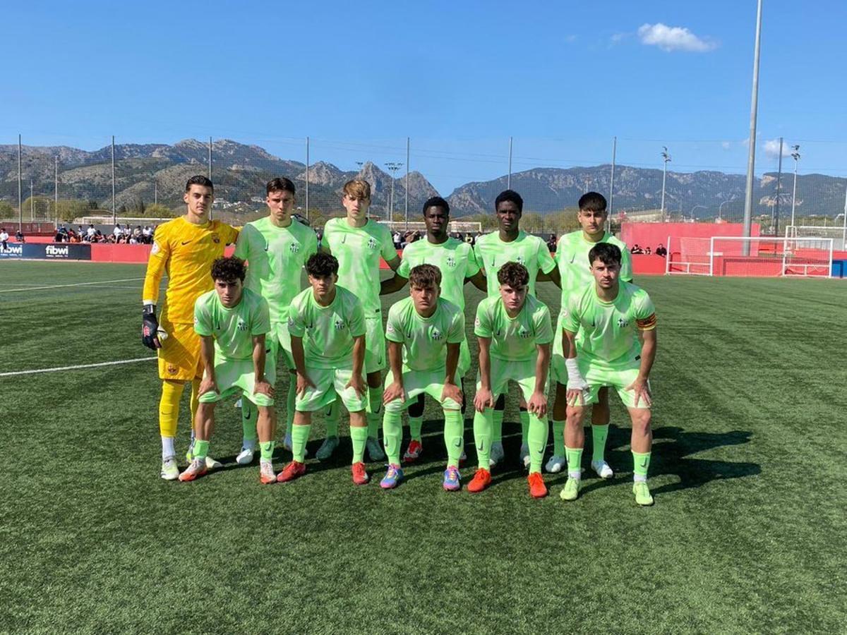 El 11 del Juvenil A en el campo del San Francisco