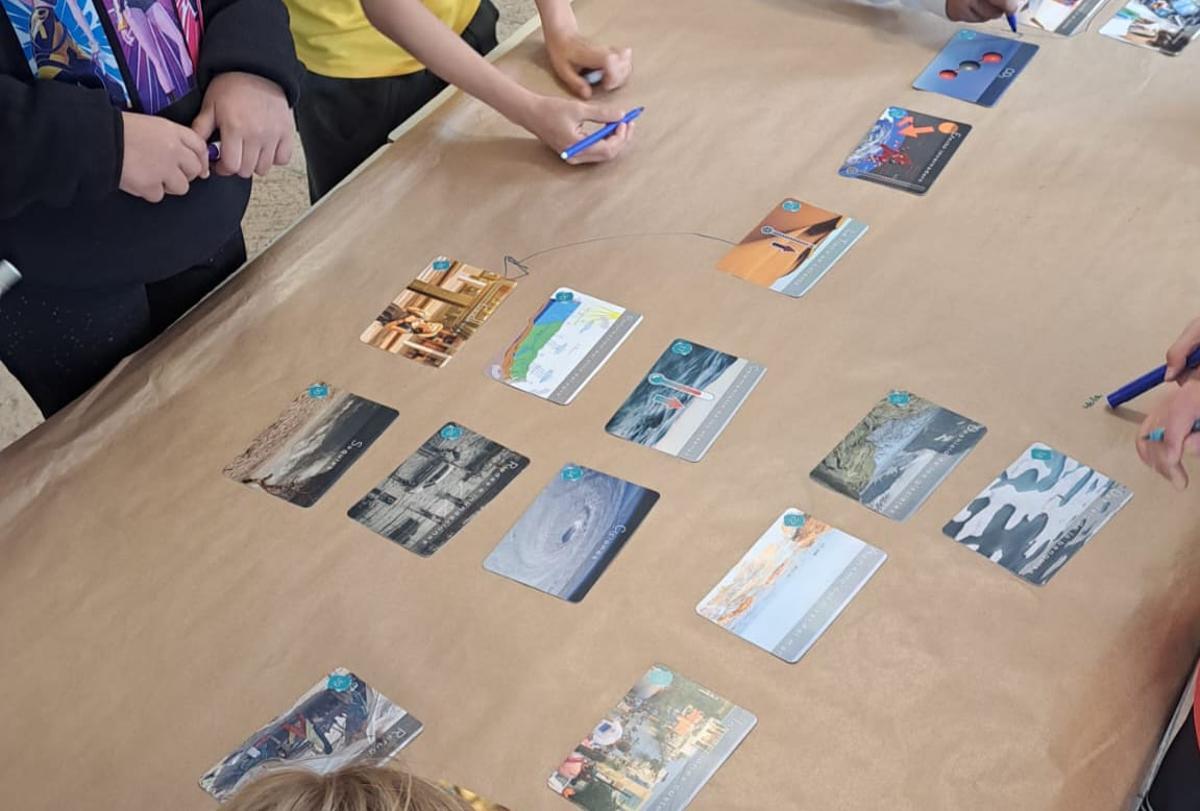 Un momento del taller en un aula