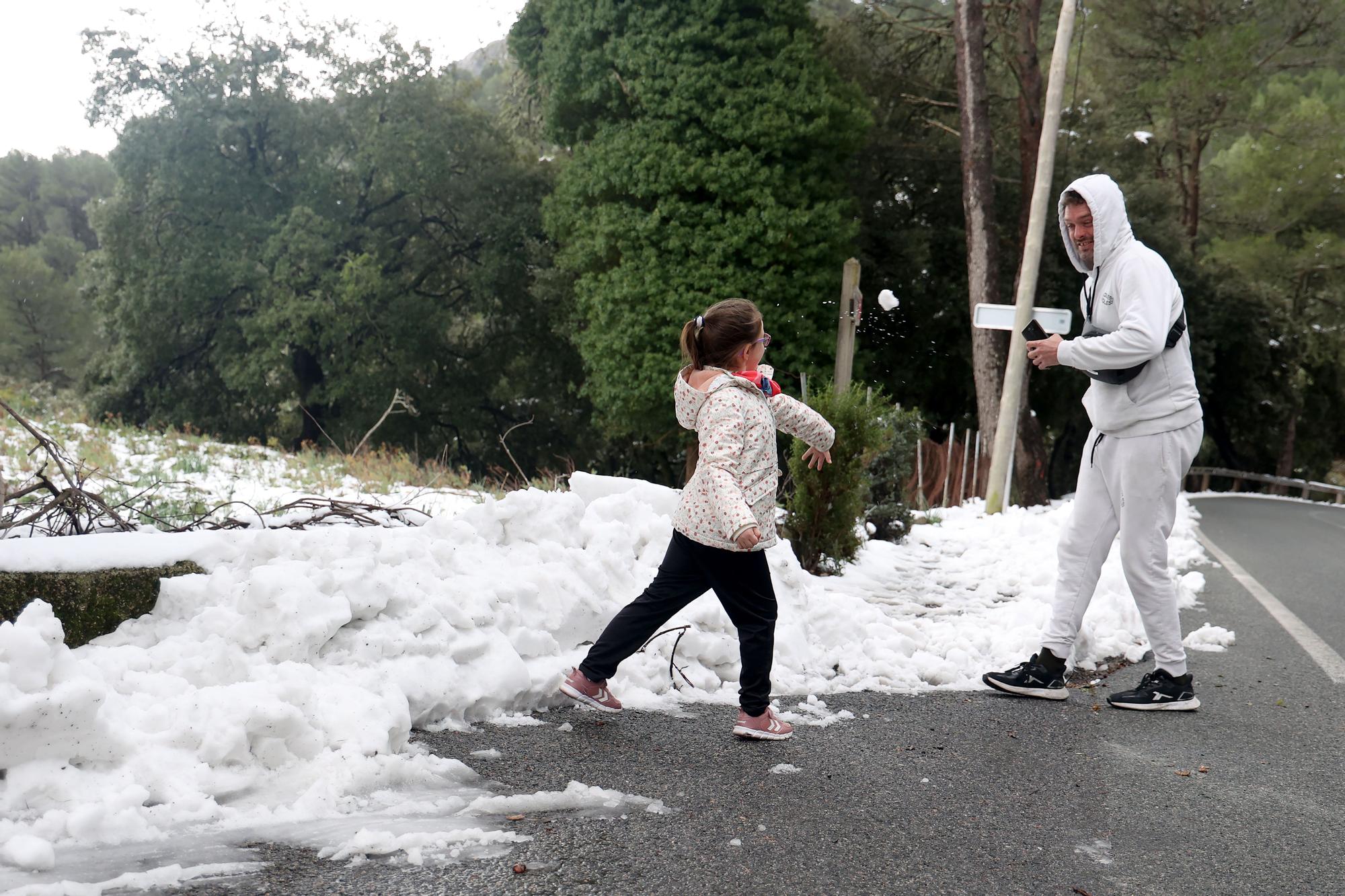 Sehenswürdigkeit Schnee auf Mallorca - neue Bilder aus der Serra de Tramuntana