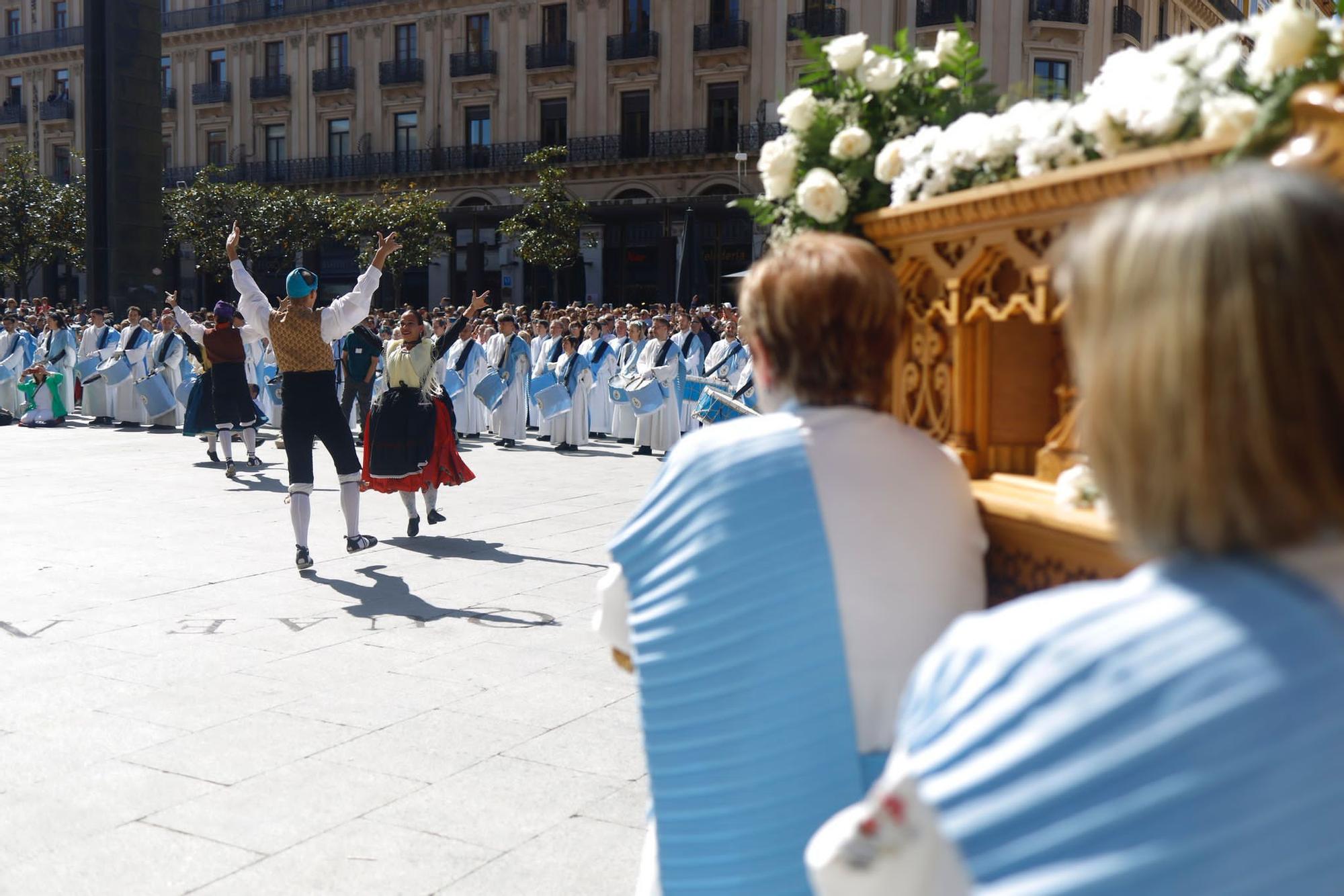 En imágenes | Procesión del Domingo de Resurrección en Zaragoza