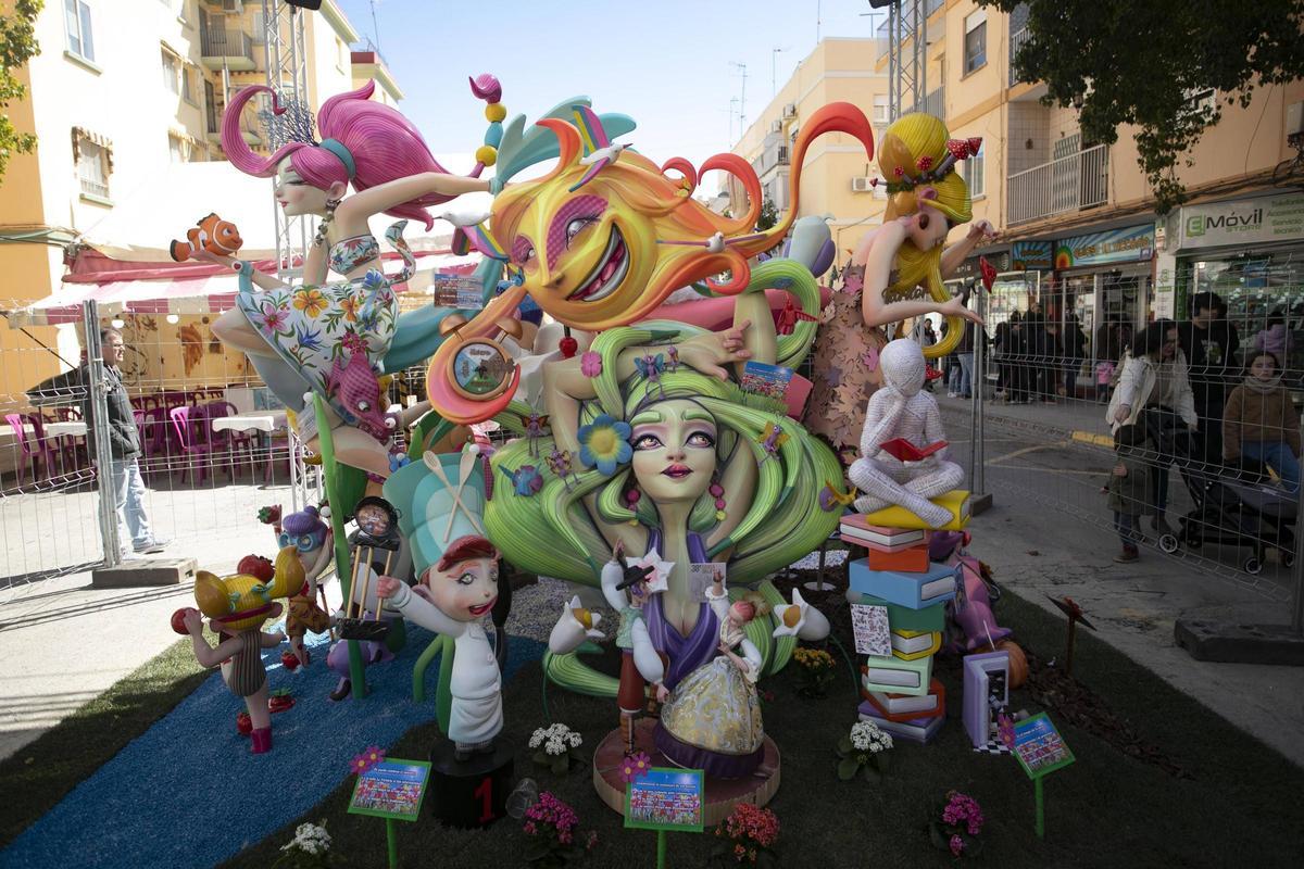 Falla la Victòria primer premios de Especial fallas infantiles.