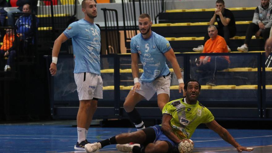 El Balonmano Zamora se hunde en la clasificación