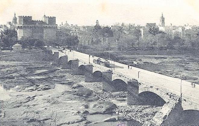 Los cinco viejos puentes de la época foral