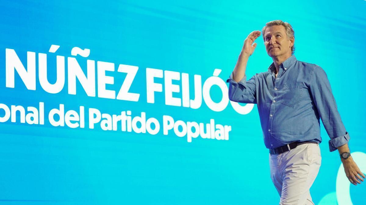 Feijóo saca pecho tras sus polémicas por la ley de nietos o el absentismo: Las críticas me dan igual, estoy para dar debates valientes