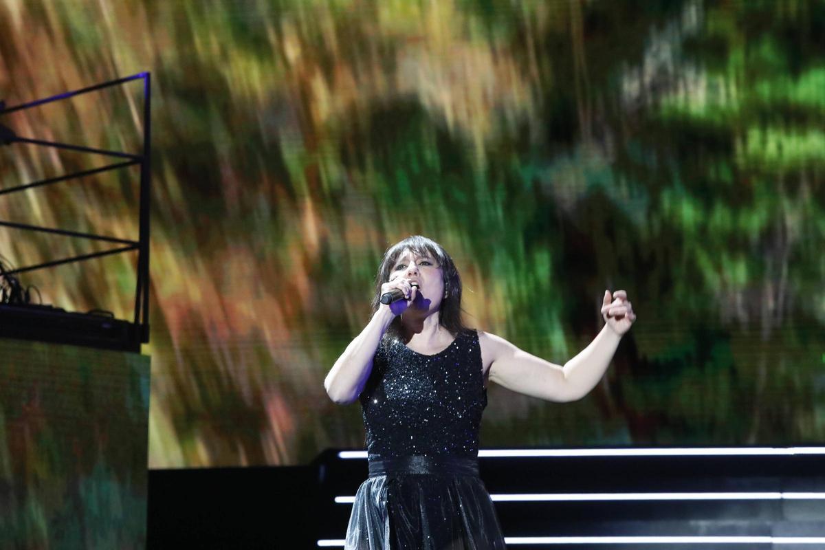 EN IMÁGENES: El multitudinario concierto de Amaral en Avilés, 27 años después