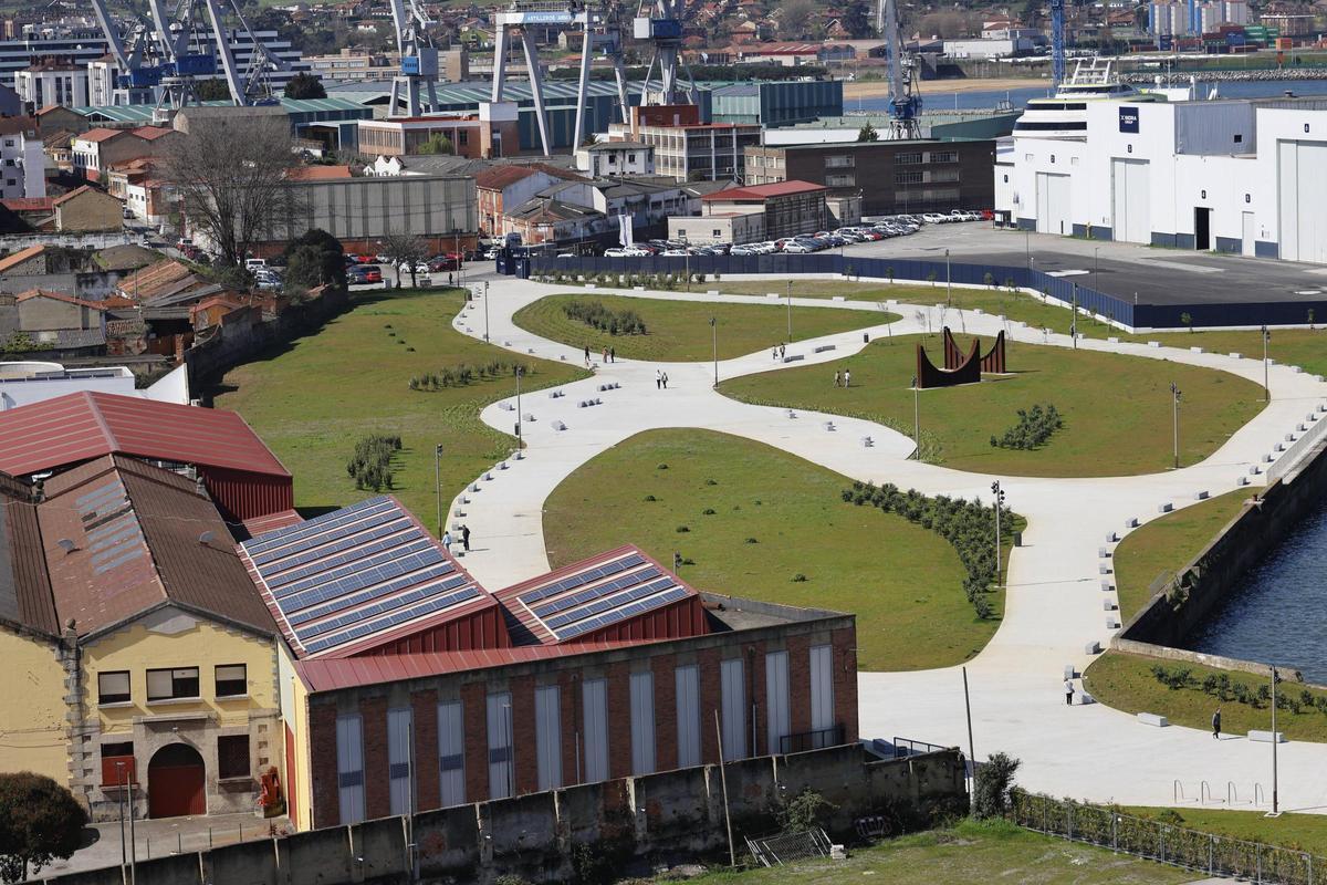 El actual paseo de Naval Azul.