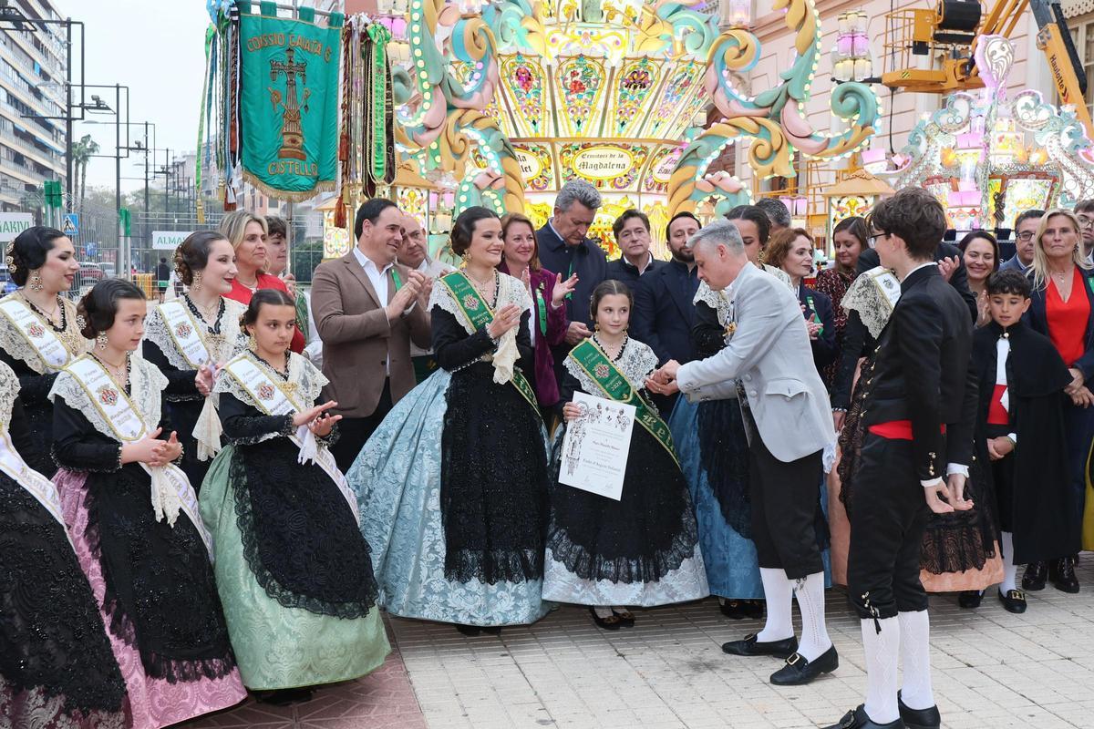 Pérez Llorca ratifica el apoyo de la Generalitat para "proteger nuestras señas de identidad como son las fiestas de la Magdalena"