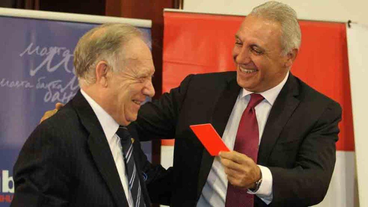 Hristo Stoichkov y Urizar Azpitarte hicieron las paces
