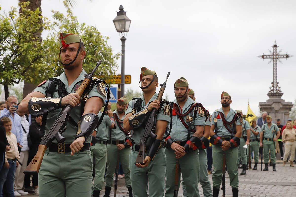 La Legión acompaña al Cristo de  La Caridad