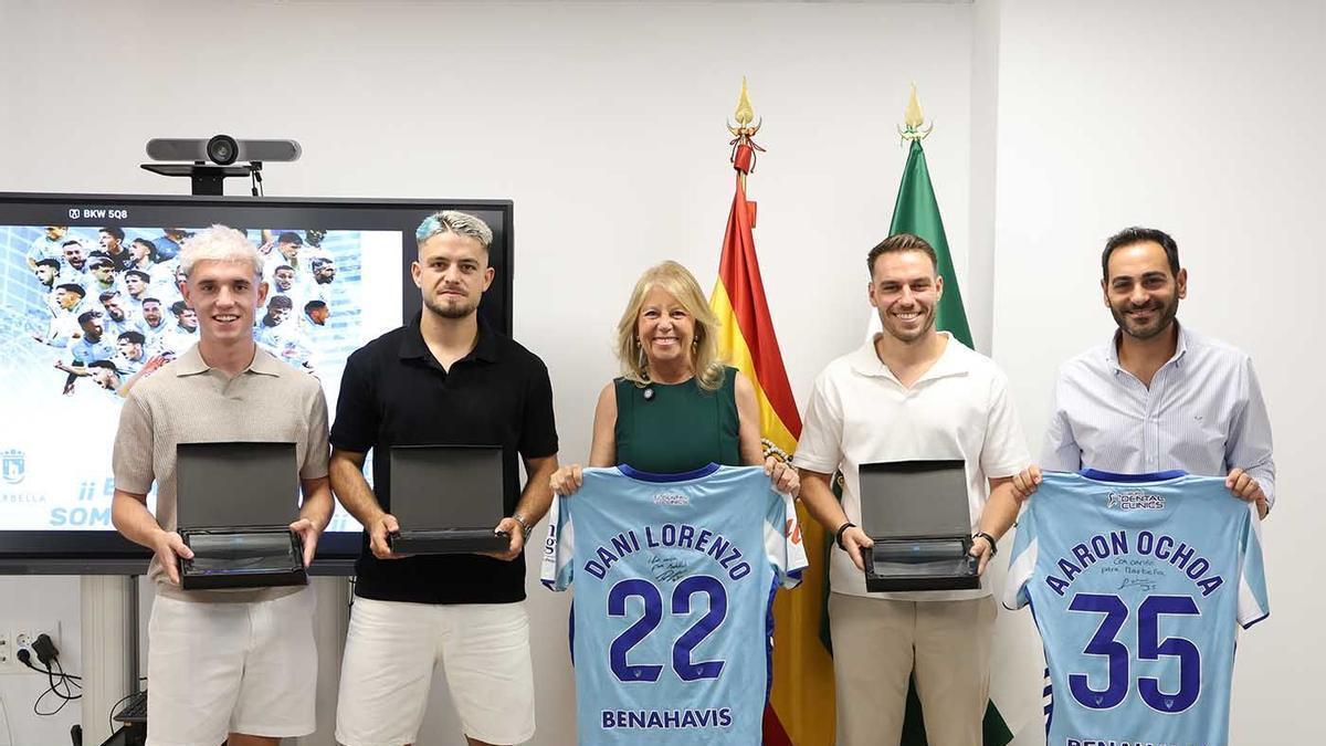 Dani Lorenzo, Aaron Ochoa y Dani Jiménez homenajeados por el Ayuntamiento de Marbella.