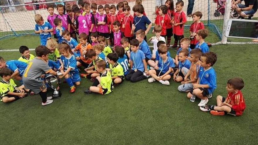 Anfane marca un gol solidario