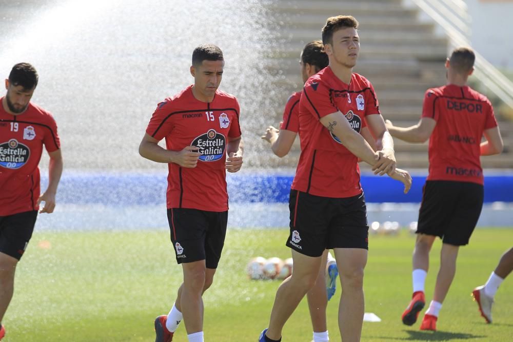 El Dépor prepara en Benidorm el partido del Elche